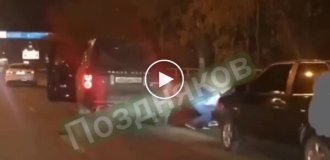 A man in Russia tried to lure girls into his SUV and opened fire on their defenders in Yekaterinburg