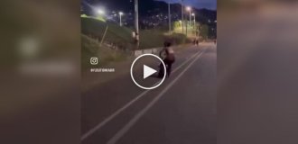 Mother of the Year: rollerblading with a stroller ends in a fall