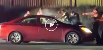 Ігнорування вимог поліції закінчилося перестрілкою