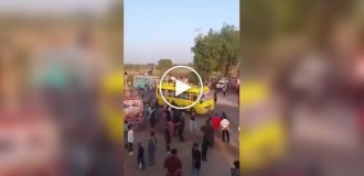 Bus races with passengers with an expected ending