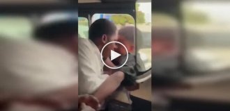“Finally!”: a thief who tried to steal a phone was glad to see the police