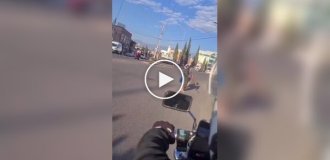 Сутичка мага і воїна на дорозі в Мексиці