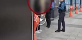 П'яний чоловік із тесаком напав на поліцейських у Кореї