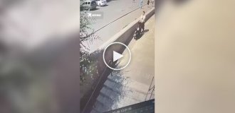 A piece of ice fell on a woman with a stroller in Kazakhstan