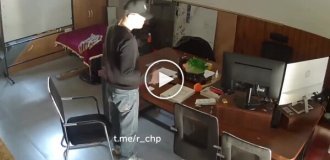 Китаєць отримав травму використання апарату електротерапії