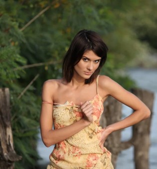 Anastasia на берегу