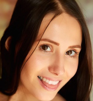 Очаровательная Ванесса