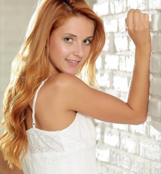 Рыжеволосая красавица Роберта Берти