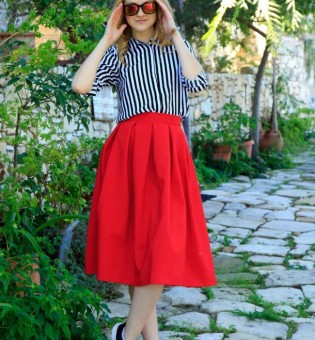 Alice May - Girl of the Day