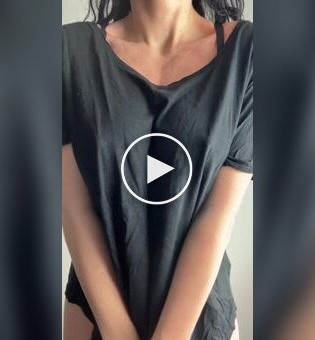 Брюнетка 77