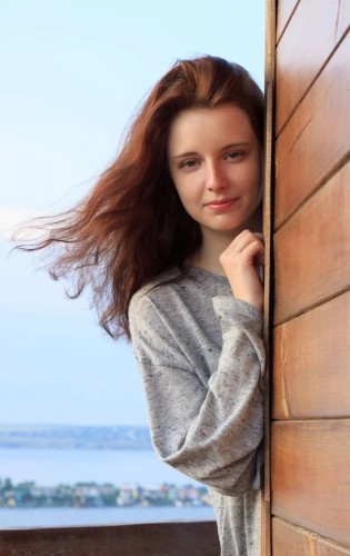 Сиена - Девушка Дня