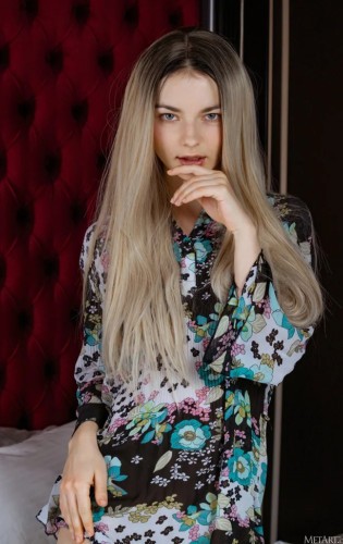 Francesca Rose - Девушка Дня