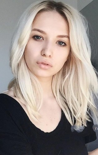 Моника - Девушка Дня