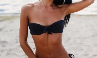 Хвилююча жіноча краса з ранку раніше