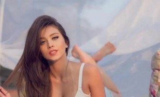 Girl of the Day - Flavia Pavanelli