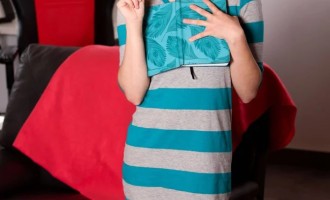 Sweet blonde Alli Rae