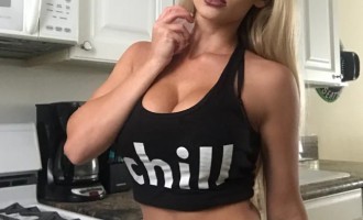 Chantal Monique - Girl of the Day