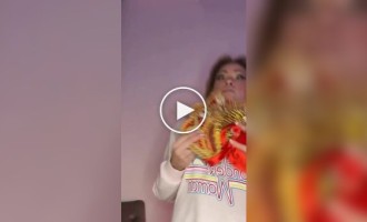 Как вам такой наряд