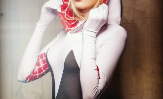 Яскраві та спокусливі дівчата-косплеєри