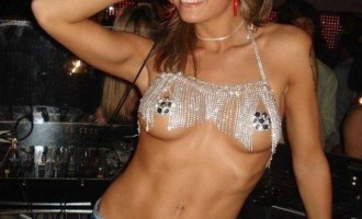 Смішні дівчата