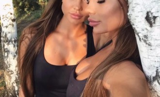 Девушки дня - Анна и Кристина (29 фото)