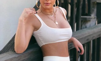 Kylie Rae - Girl of the Day