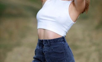 Annamalia - Girl of the Day