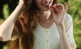 Nicole - Girl of the Day