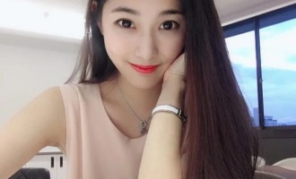 Ченг Я-Уэн - самая красивая учительница Тайваня