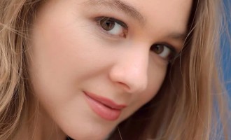 Stefani - Girl of the Day