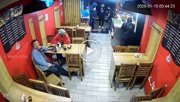 Вышел за пулей: вооруженное ограбление закусочной в Мексике