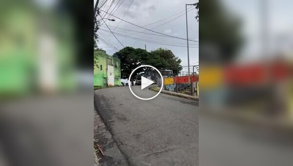 З розгону в стіну