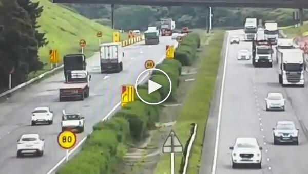 Легким движением руля на дороге образуется сущий ад