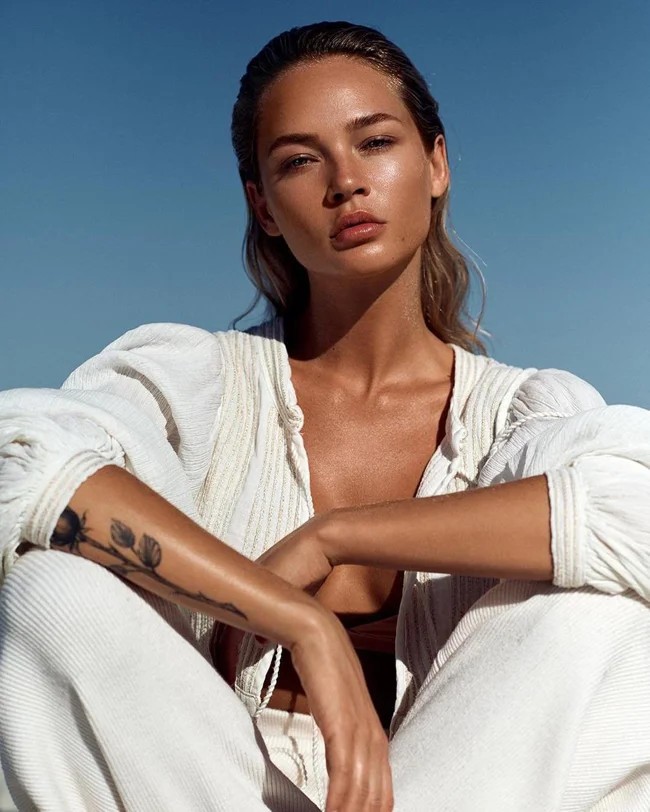 Тана Бошофф - Дівчина Дня