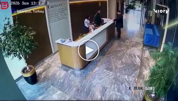 Parcel exploded in an elite residential complex in Istanbul