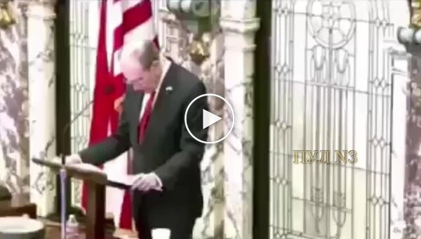 American politician fainted during a speech