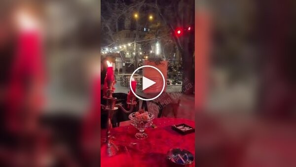 Агрессивные одесские зумерши