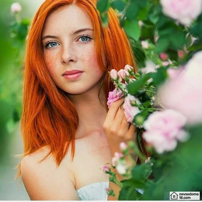 Яркие и красивые рыжие девушки