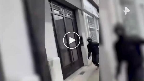 Шесть человек пострадали в результате взрыва гранаты во Франции