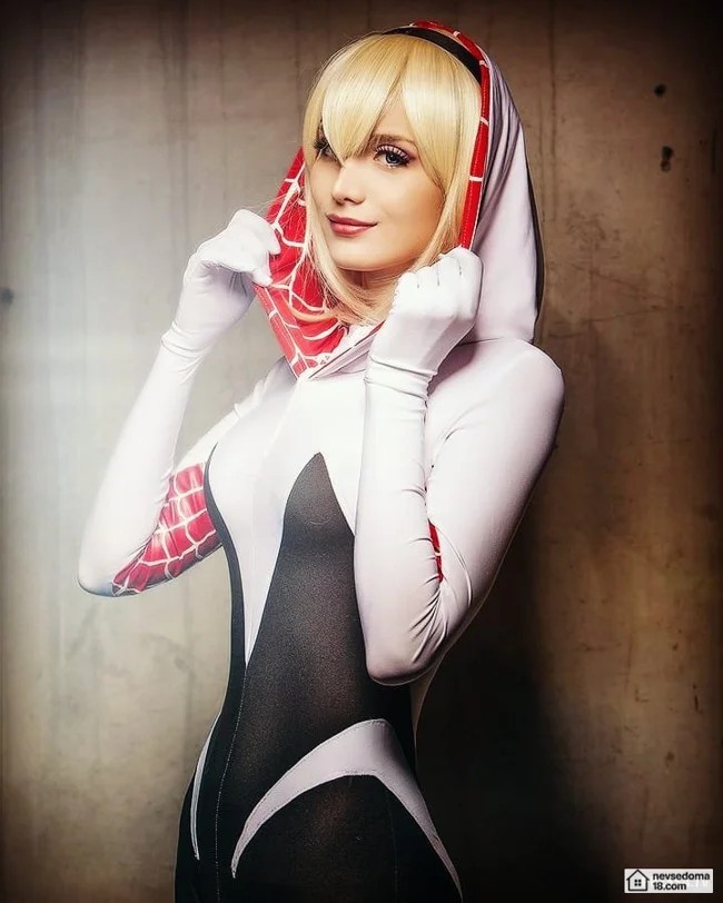 Яркие и соблазнительные девушки-косплееры