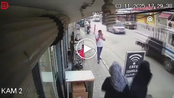 In Turkey, a pedestrian miraculously escaped by jumping away from a speeding car.