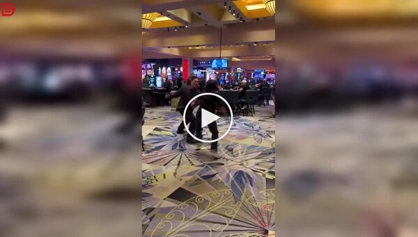 Безумие Лас-Вегаса: охранник схватил не того