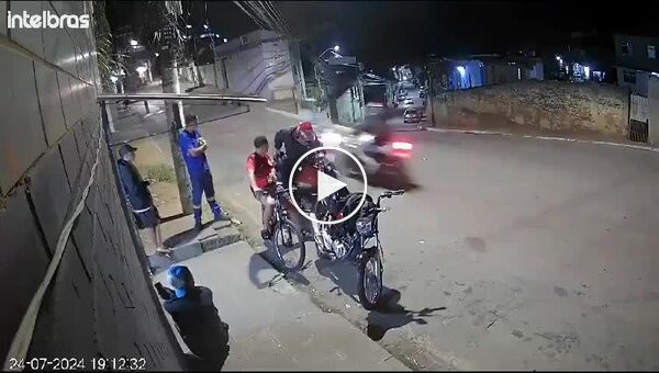 Head-on collision of two motorcycles