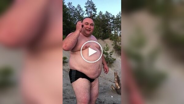 Неудачный прыжок в воду