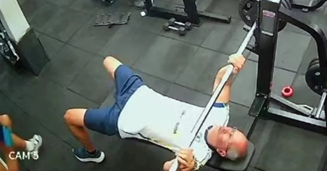 Мужчина допустил смертельную ошибку во время тренировки (4 фото + 1 видео)