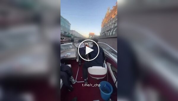 Extreme boat trip in Russia