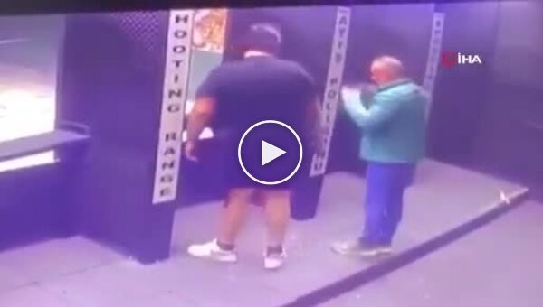 In Turkey, a fat guy tried to shoot himself, considering himself a loser