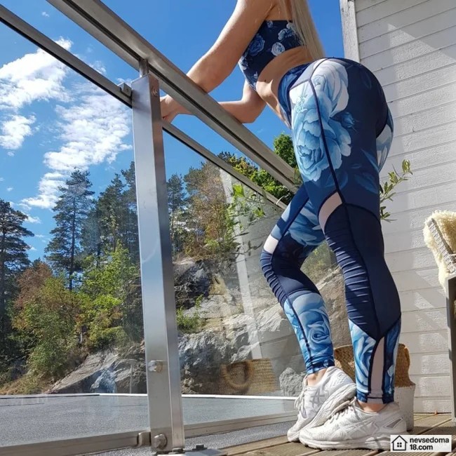 Спортивные и красивые девушки