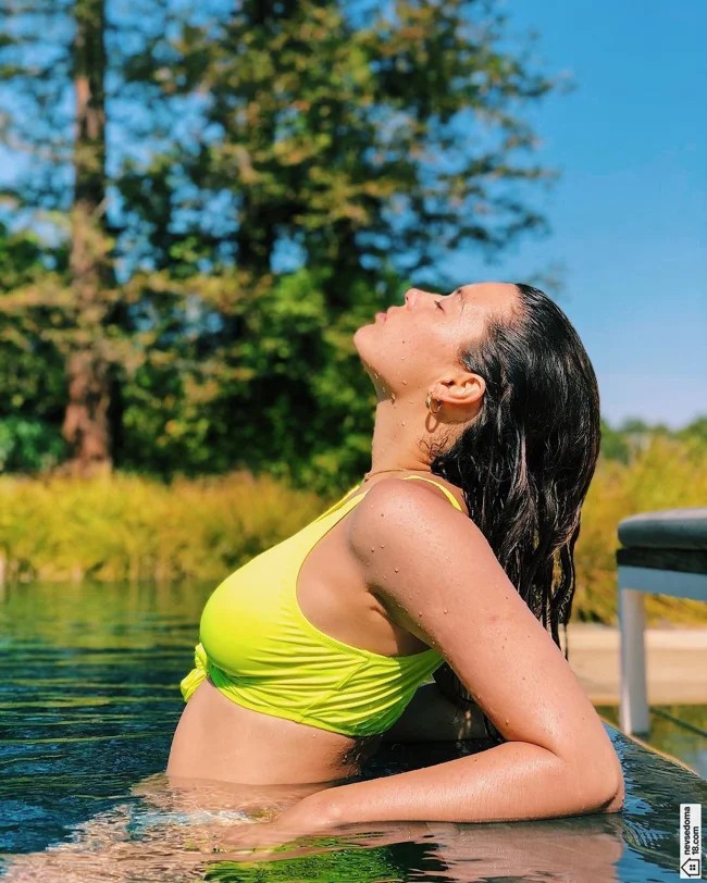 Деніз Шефер - Дівчина Дня