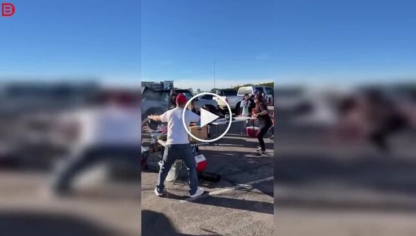 Недоразумение на улице: мужчину задержали за «толчок» полицейской лошади